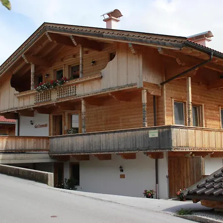 Haus Fernwald Jill דירה *